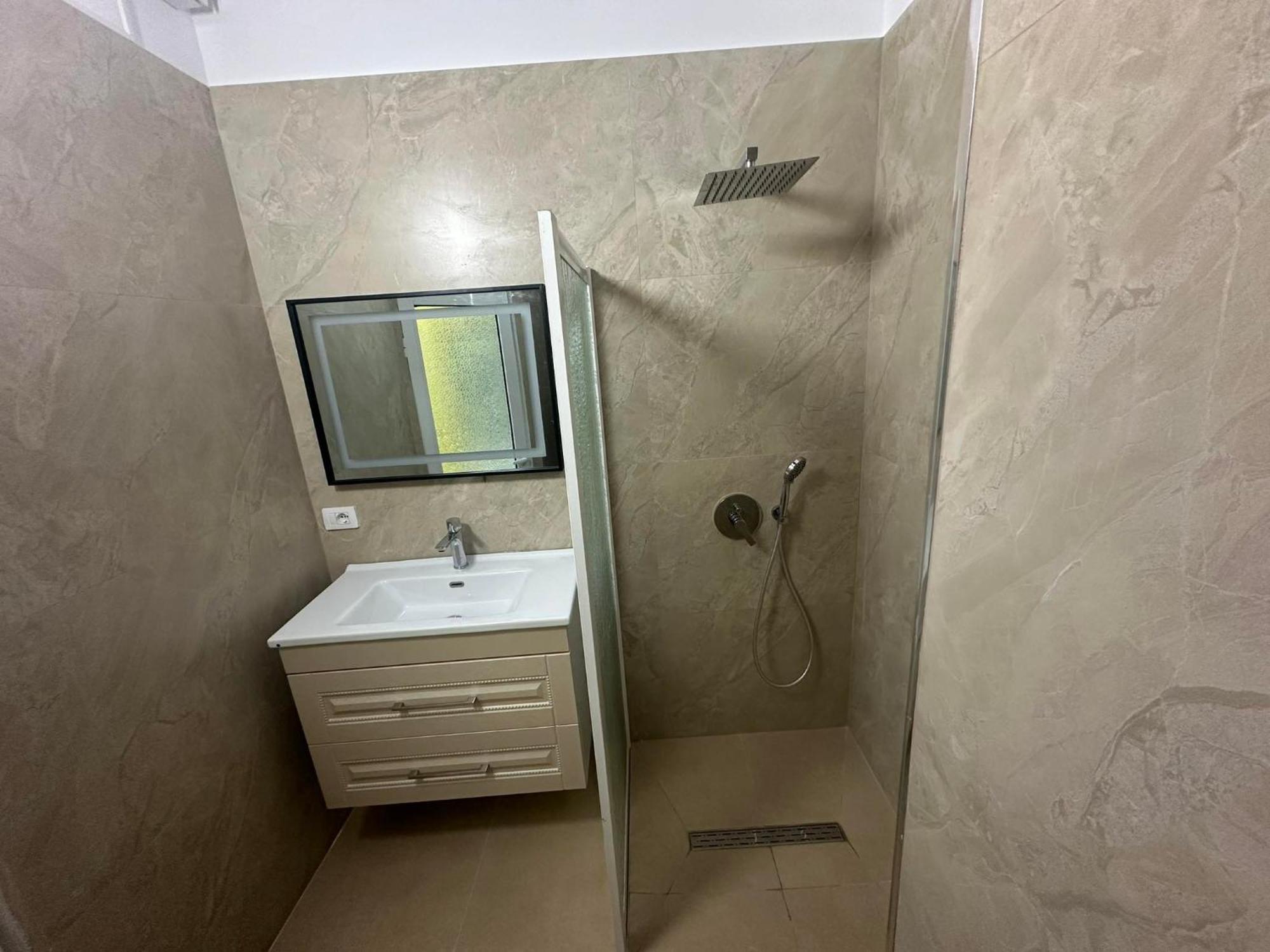 Algen Room'S Berat Ngoại thất bức ảnh